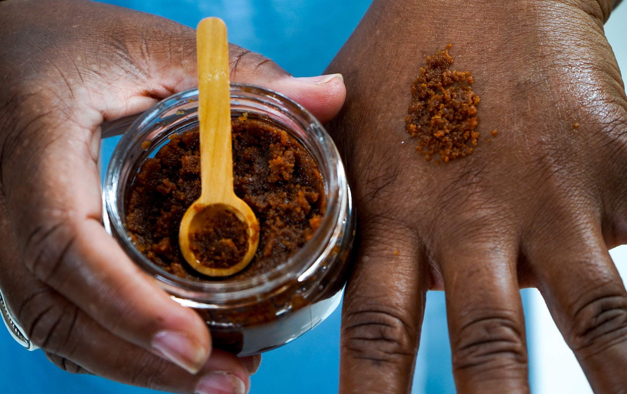 Conclusively coconut face scrub